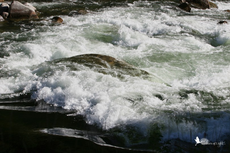 North Umpqua river, water, stream