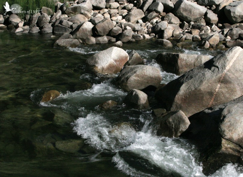 North Umpqua river, water, stream